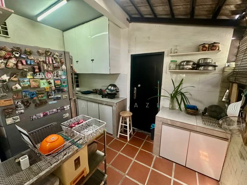 Taman Putra Perdana untuk Untuk Dijual - RM 670,000, Mac 2026 - Kitchen - PropertyGuru.com.my