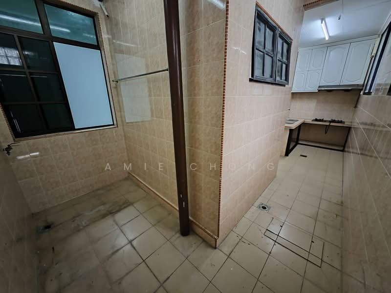 2-storey Terraced House for Sale in Taman Desa Rishah (Ipoh) - Amie Chong - Kitchen - PropertyGuru.com.my