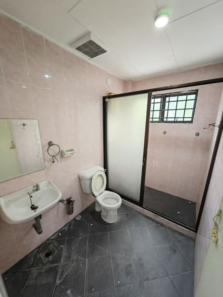2-storey Terraced House for Sale in Taman Desa Rishah (Ipoh) - Amie Chong - Bathroom - PropertyGuru.com.my