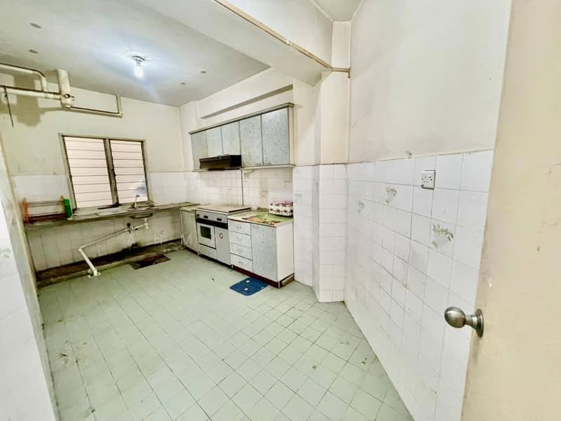 Condominium for Sale at Kyoto Gardens Condominiums - Ahmad Fadlee - PropertyGuru.com.my