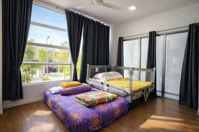 Parkfield Residences untuk Untuk Dijual - RM 800,000, Mac 2026 - Bedroom - PropertyGuru.com.my