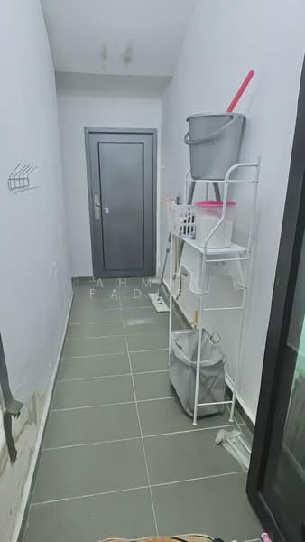 Rumah Teres 2 Tingkat untuk Dijual di Alam Sari (Bangi) - Ahmad Fadlee - Corridor - PropertyGuru.com.my