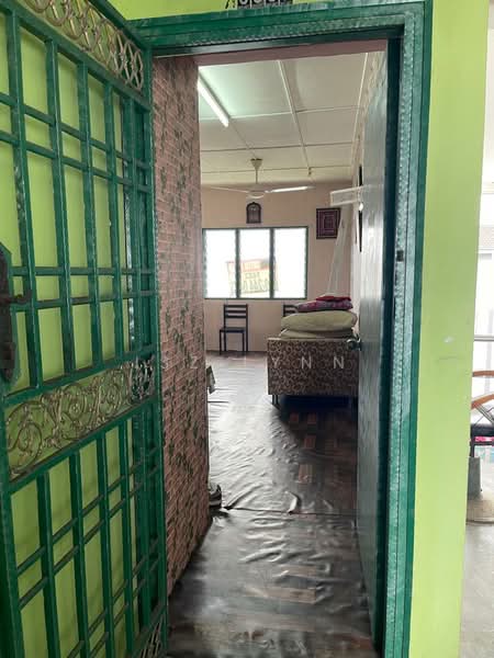 Flat for Sale at Flat Taman Pelangi Indah - Isz Lynn - Living Room - PropertyGuru.com.my