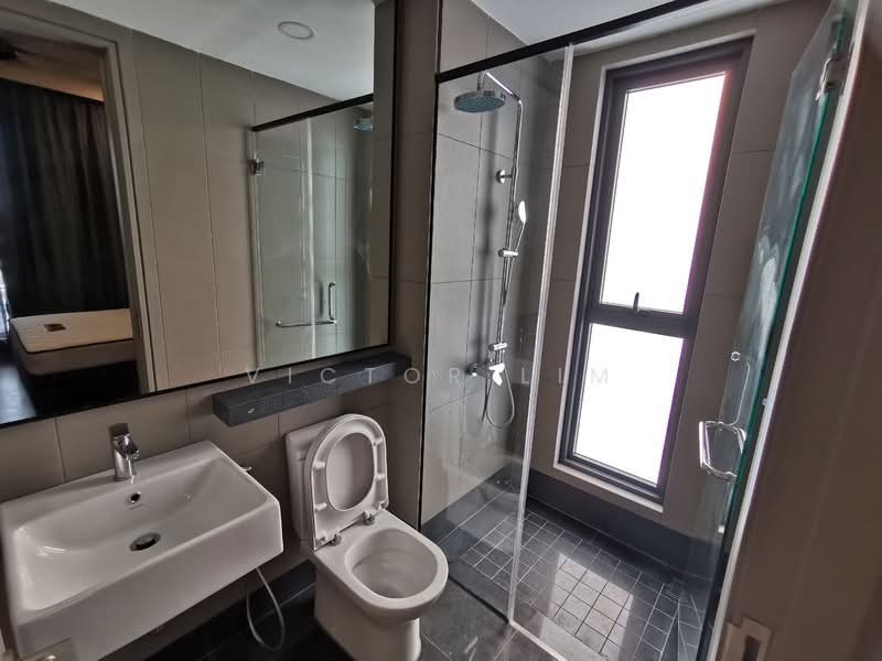 Service Residence for Rent at Bloomsvale Menara Vista Petaling - Victor Lim - Bathroom - PropertyGuru.com.my