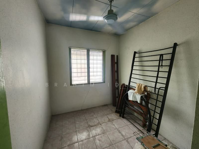 Green Valley @ Bandar Tasik Puteri untuk Untuk Dijual - RM 340,000, Apr 2026 - Bedroom - PropertyGuru.com.my