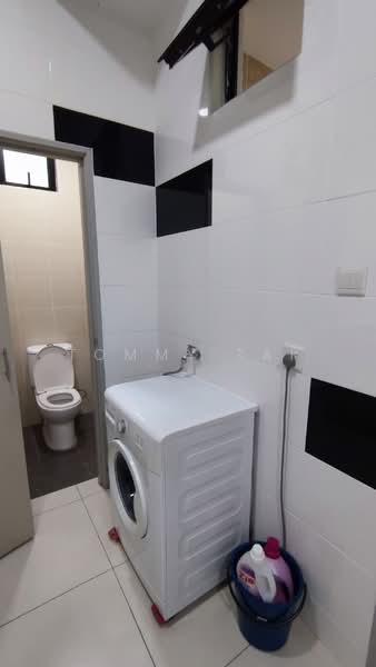 Service Residence for Rent at D'Summit Residences - Tommy Tai - Bathroom - PropertyGuru.com.my