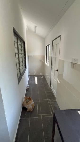 Kantansari @ Sungai Buaya untuk Untuk Dijual - RM 300,000, Mac 2026 - Corridor - PropertyGuru.com.my