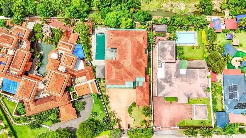 Bungalow for Sale in Country Heights (Kajang) - Ilman Nahri - Exterior - PropertyGuru.com.my