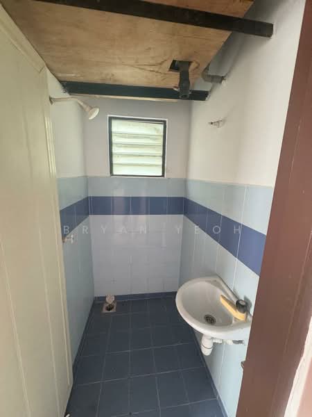Apartment for Sale at Pangsapuri Baiduri - Bryan Yeoh - Bathroom - PropertyGuru.com.my
