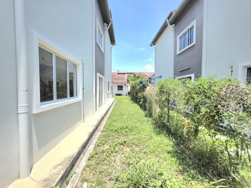 Semi-Detached House for Sale in Klang (Selangor) - Fauran Nawawi - PropertyGuru.com.my