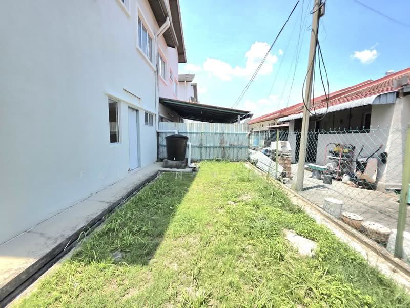 Semi-Detached House for Sale in Klang (Selangor) - Fauran Nawawi - PropertyGuru.com.my