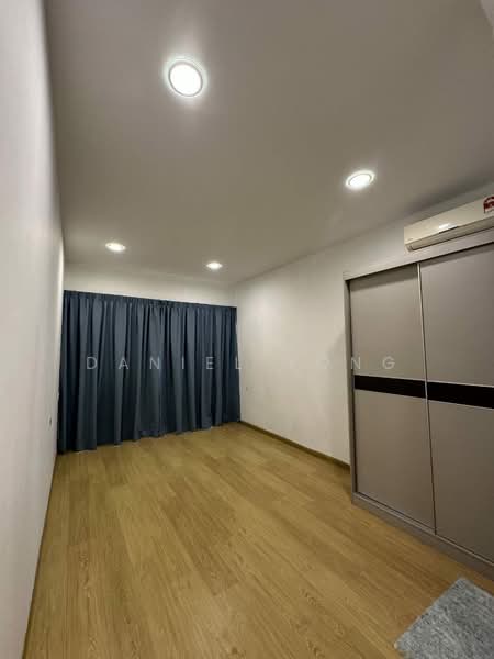 Kondominium untuk Dijual di Amberside @ Country Garden Danga Bay - Daniel Yong - Bedroom - PropertyGuru.com.my