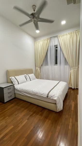 Condominium for Sale at Idaman Residence - Chelsea Tan - Bedroom - PropertyGuru.com.my