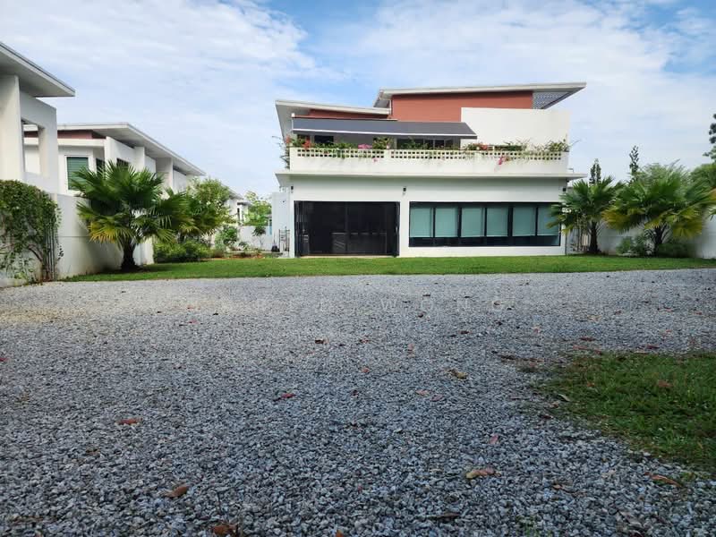 Semi-Detached House for Sale in Cyberjaya (Selangor) - Jared Wong - Exterior - PropertyGuru.com.my