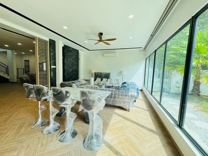 Semi-Detached House for Sale in Cyberjaya (Selangor) - Jared Wong - Living Room - PropertyGuru.com.my