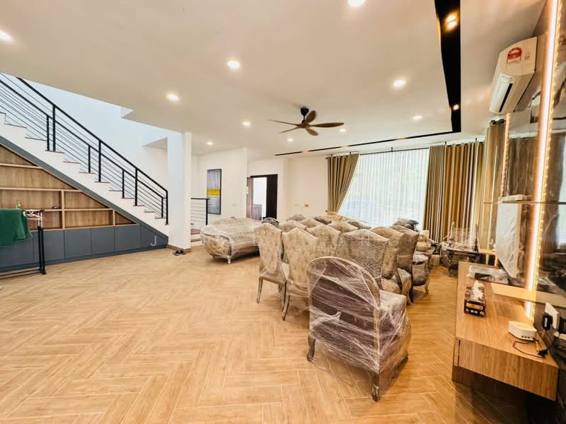 Semi-Detached House for Sale in Cyberjaya (Selangor) - Jared Wong - Living Room - PropertyGuru.com.my