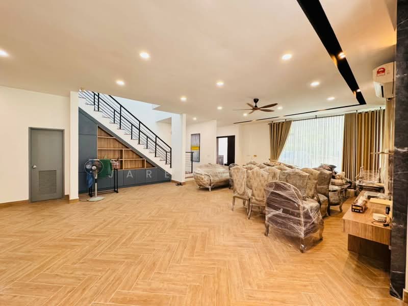 Semi-Detached House for Sale in Cyberjaya (Selangor) - Jared Wong - Living Room - PropertyGuru.com.my