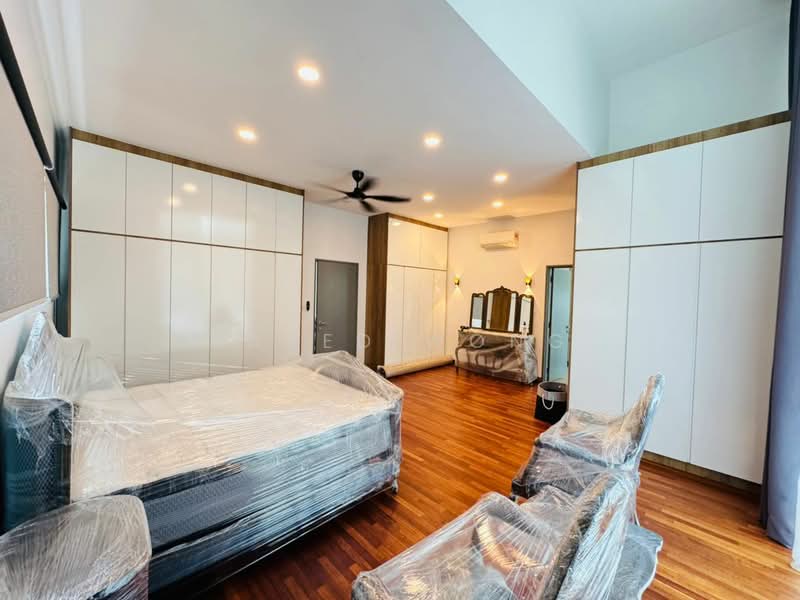 Semi-Detached House for Sale in Cyberjaya (Selangor) - Jared Wong - Bedroom - PropertyGuru.com.my