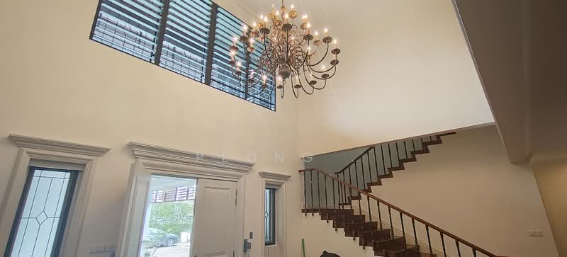 Bungalow for Rent in Taman U Thant (Ampang) - Peong . - Entrance - PropertyGuru.com.my