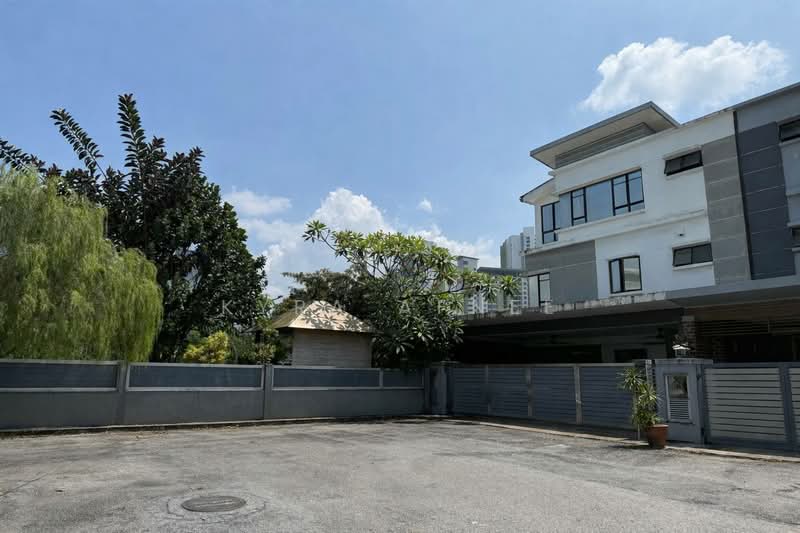 Semi-Detached House for Sale in Kajang (Selangor) - Kyra Afnee - Exterior - PropertyGuru.com.my