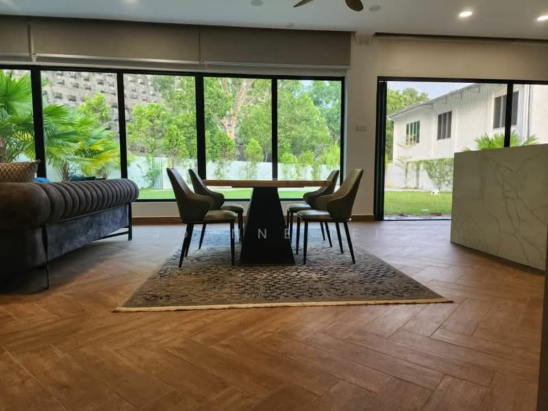 Semi-Detached House for Sale in Cyberjaya (Selangor) - Joanne Tei - Living Room - PropertyGuru.com.my