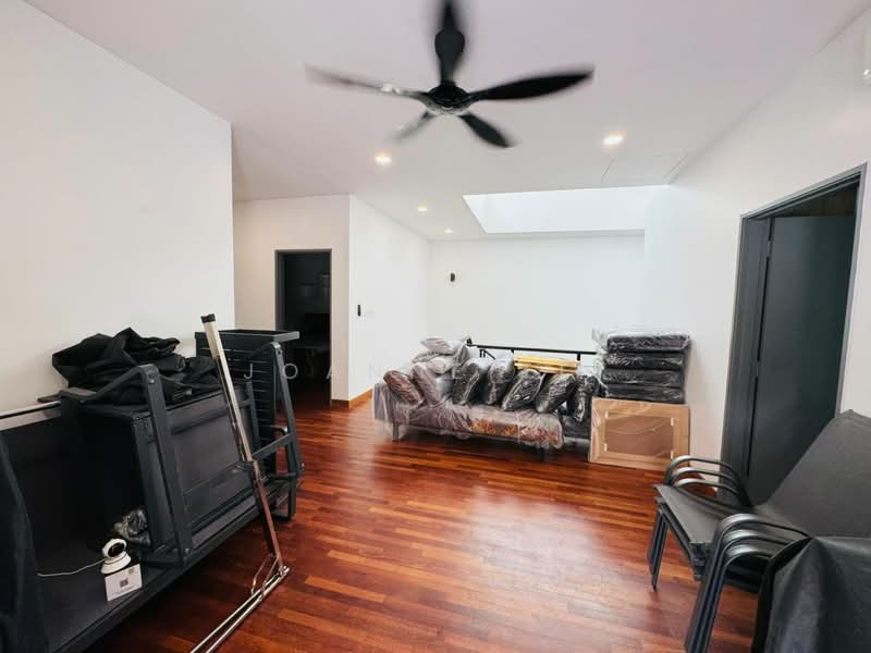 Semi-Detached House for Sale in Cyberjaya (Selangor) - Joanne Tei - Living Room - PropertyGuru.com.my