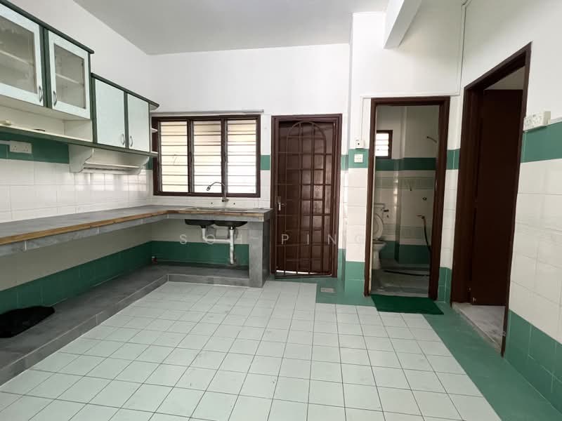 Rumah Teres 2 Tingkat untuk Dijual di Usj 9 (Subang Jaya) - Soh Ping - Kitchen - PropertyGuru.com.my