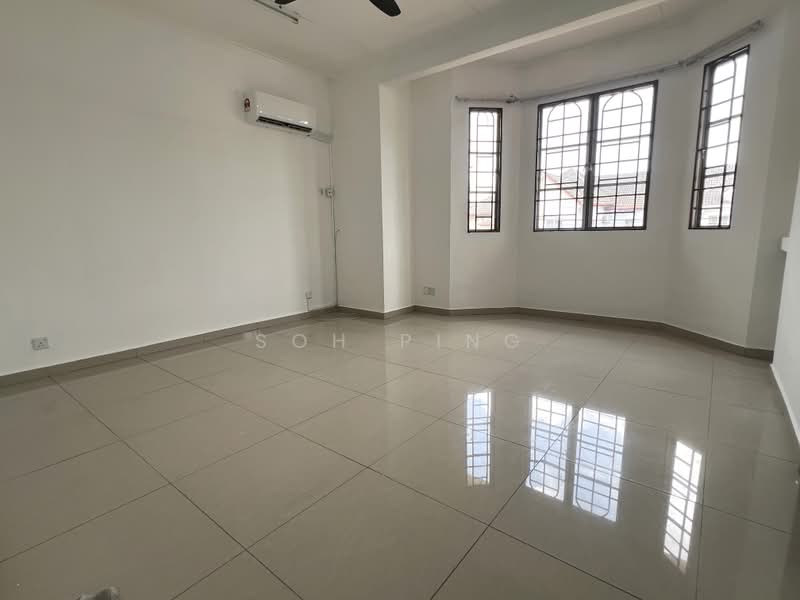 Rumah Teres 2 Tingkat untuk Dijual di Usj 9 (Subang Jaya) - Soh Ping - Living Room - PropertyGuru.com.my