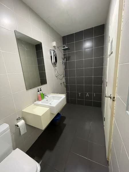 Meridin Suites @ The Meridin untuk Untuk Disewa - RM 2,800 /bulan, Mac 2026 - Bathroom - PropertyGuru.com.my