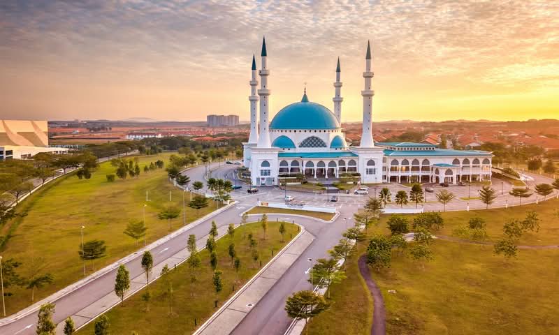 Shop / Office for Rent in Bandar Dato Onn (Tebrau) - Lilara Tiew - Exterior - PropertyGuru.com.my