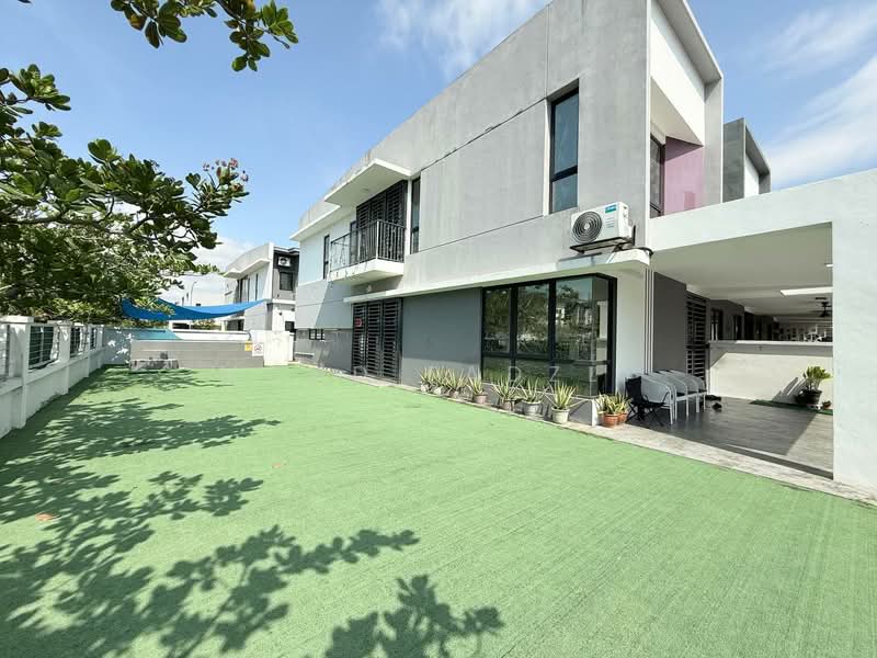Terraced House for Sale in Shah Alam (Selangor) - Mohd Fadzli - Exterior - PropertyGuru.com.my
