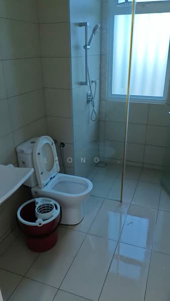 Ferringhi Residence untuk Untuk Disewa - RM 2,800 /bulan, Mac 2026 - Bathroom - PropertyGuru.com.my