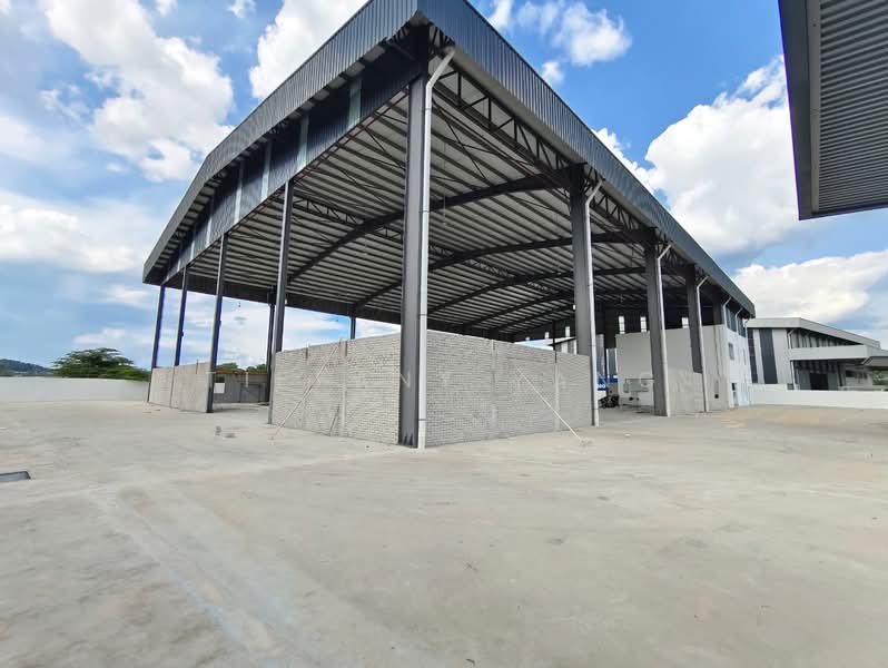 Warehouse for Rent in Serendah (Rawang) - Tiffany Yang - Exterior - PropertyGuru.com.my