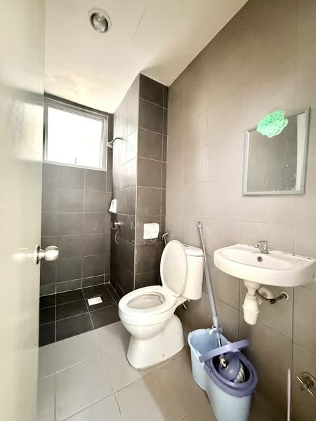 Apartment for Rent at Vista Hijauan - JUMIDAH (JUE) - Bathroom - PropertyGuru.com.my