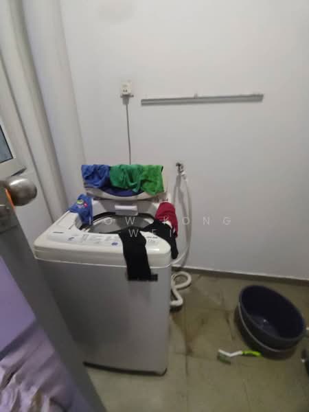 Untuk Dijual - Seasons Amara Larkin