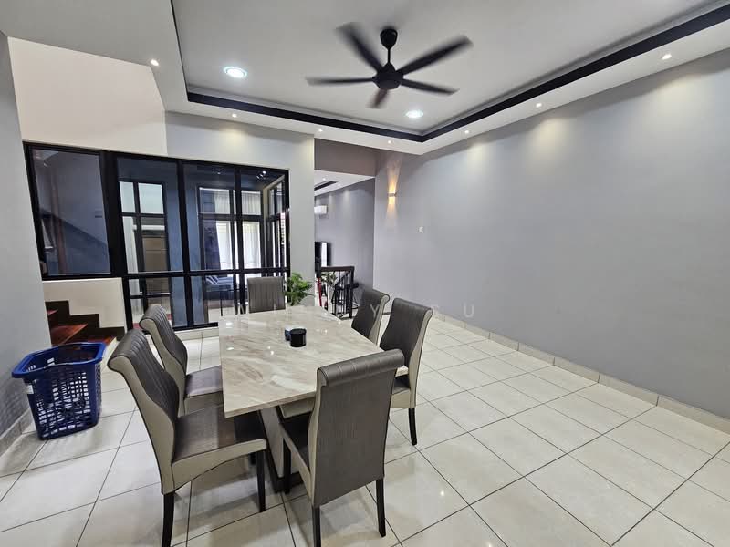 Bukit Jelutong untuk Untuk Disewa - RM 3,800 /bulan, Mac 2026 - Dining Room - PropertyGuru.com.my