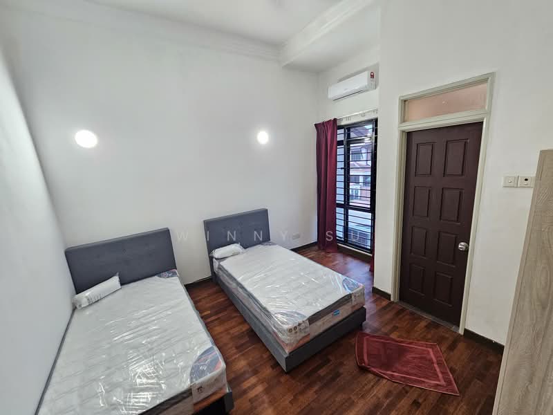 Bukit Jelutong untuk Untuk Disewa - RM 3,800 /bulan, Mac 2026 - Bedroom - PropertyGuru.com.my
