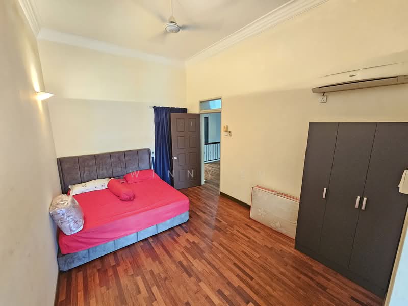 Bukit Jelutong untuk Untuk Disewa - RM 3,800 /bulan, Mac 2026 - Bedroom - PropertyGuru.com.my