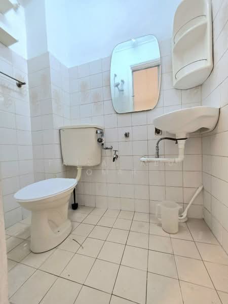 USJ 9 untuk Untuk Dijual - RM 950,000, Mac 2026 - Bathroom - PropertyGuru.com.my