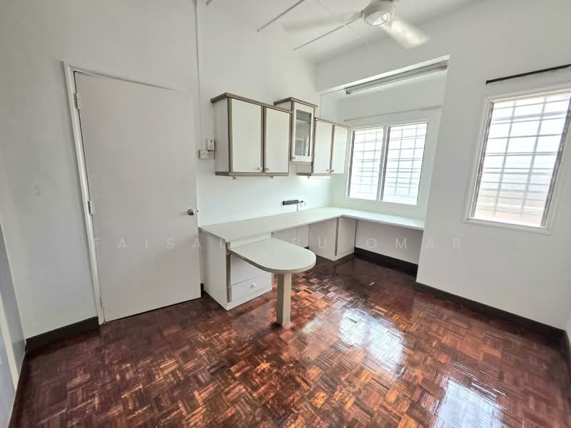 USJ 9 untuk Untuk Dijual - RM 950,000, Mac 2026 - Study - PropertyGuru.com.my