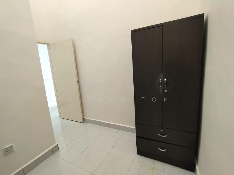 2-storey Terraced House for Sale in Taman Tan Sri Yaacob (Johor Bahru) - Ee Fong Toh - Interior - PropertyGuru.com.my