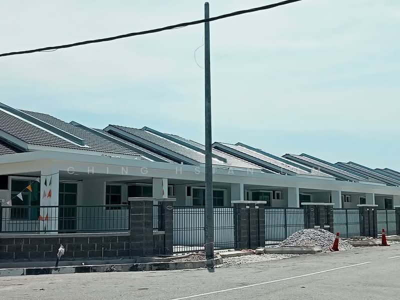 RUMAH TERES SETINGKAT DI TASEK GELUGOR untuk Untuk Dijual - RM 370,800, Mac 2026 - Exterior - PropertyGuru.com.my