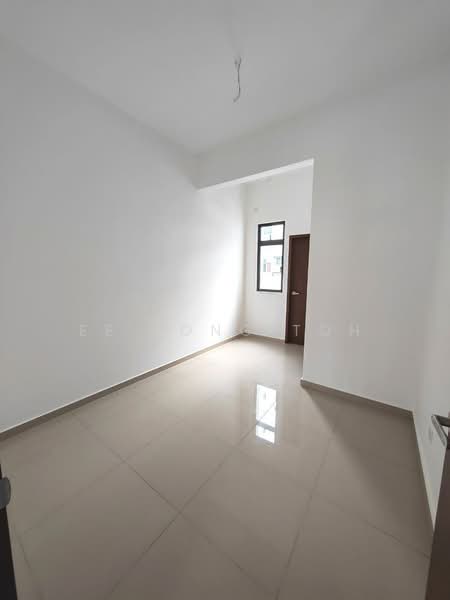 2-storey Terraced House for Sale in Bandar Dato Onn (Tebrau) - Ee Fong Toh - Interior - PropertyGuru.com.my