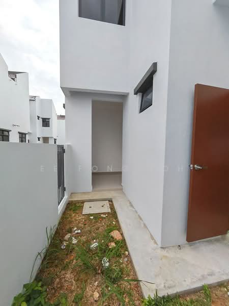 2-storey Terraced House for Sale in Bandar Dato Onn (Tebrau) - Ee Fong Toh - Exterior - PropertyGuru.com.my