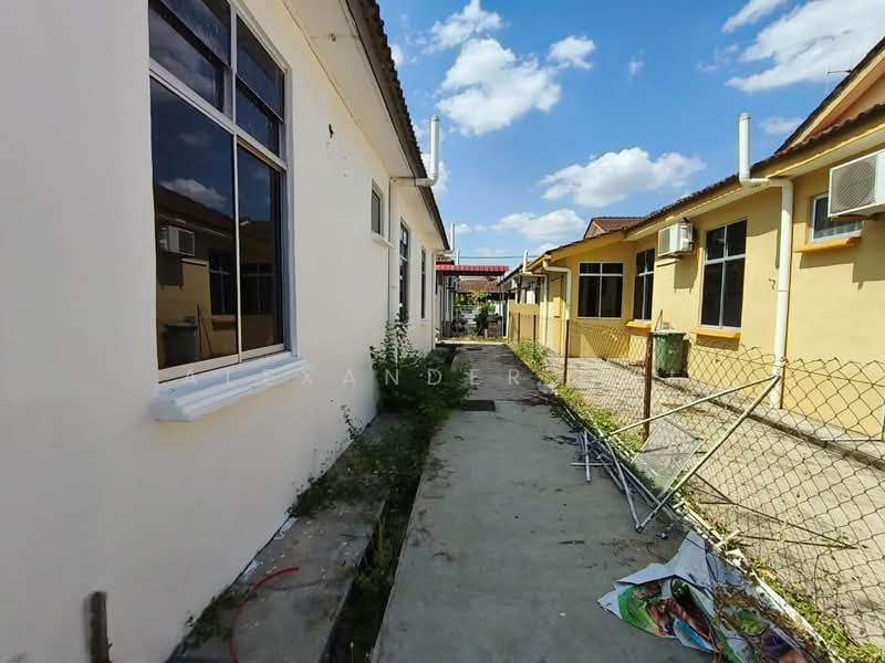 Taman Keranji, Alor Mengkudu untuk Untuk Dijual - RM 360,000, Mac 2026 - Exterior - PropertyGuru.com.my