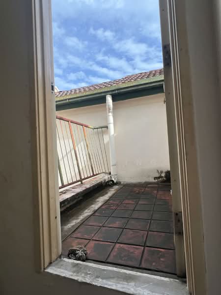 Rumah Teres 2.5 Tingkat untuk Dijual di USJ Tanamera (Shah Alam) - Soh Ping - Balcony - PropertyGuru.com.my