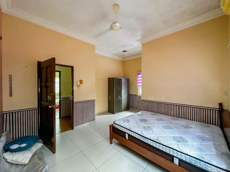 Taman Desa Impian Kajang untuk Untuk Dijual - RM 1,200,000, Mac 2026 - Bedroom - PropertyGuru.com.my