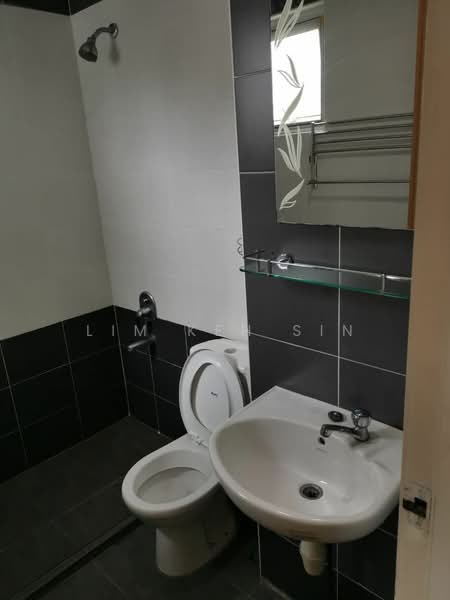 Condominium for Rent at I-Regency Condominium (Ideal Regency) - Lim Keh Sin - Bathroom - PropertyGuru.com.my