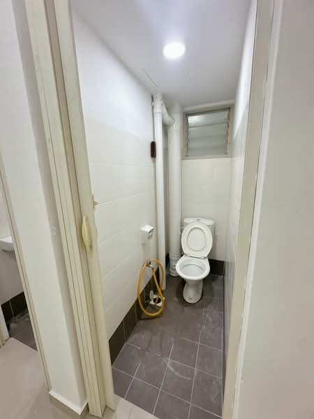 Pangsapuri untuk Dijual di Centrio Avenue - Cy Issac Lee - Bathroom - PropertyGuru.com.my