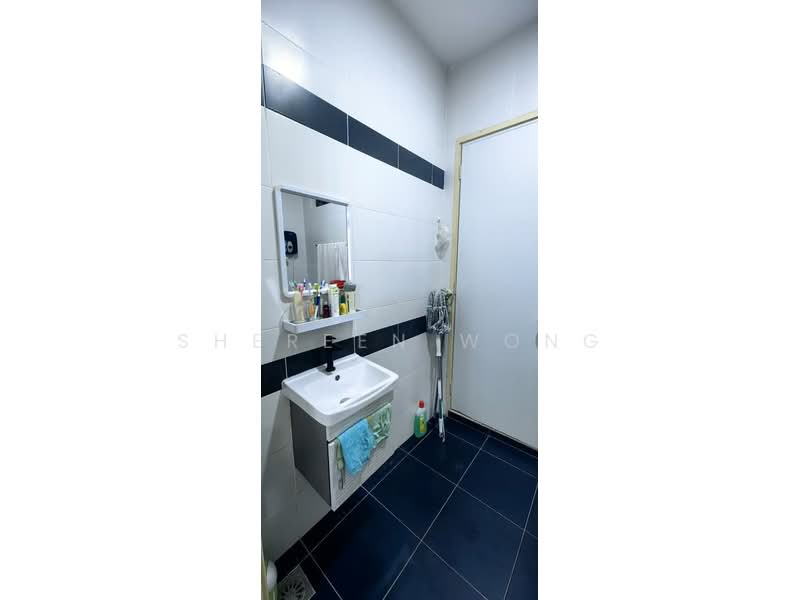 2-storey Terraced House for Rent in Setia Tropika (Johor Bahru) - Shereen Wong - Bathroom - PropertyGuru.com.my